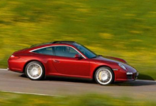 保时捷全新的992 Targa 4S拥有限量版具有复古风格