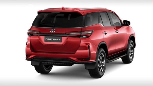 丰田Hilux和Fortuner露出肌肉发达的外观