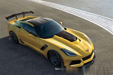 新的C8 Corvette Drag赛车参加了丰田Supra的娱乐活动