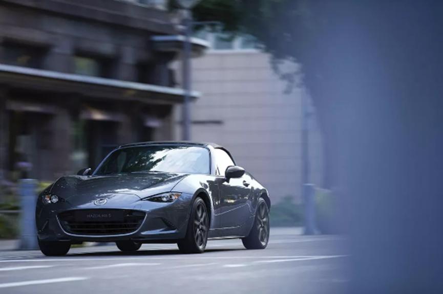 2020 MX-5 Miata将作为标准装备配备更多主动安全功能