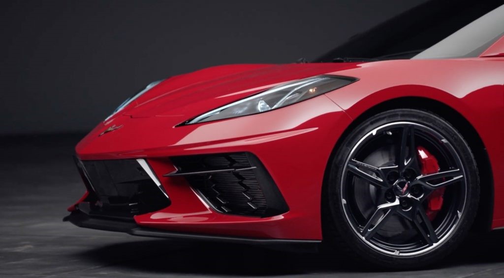 如何使用2020 Corvette前举式功能