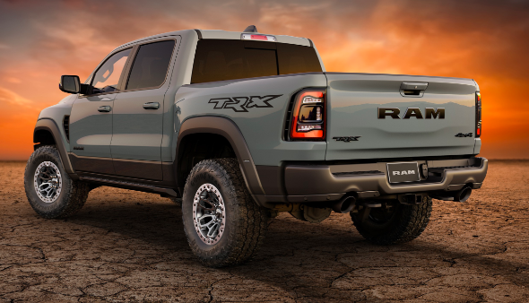 Ram Rebel TRX“轨道”看起来像运动皮卡