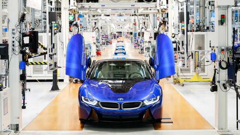 BMW i8生产线的终点