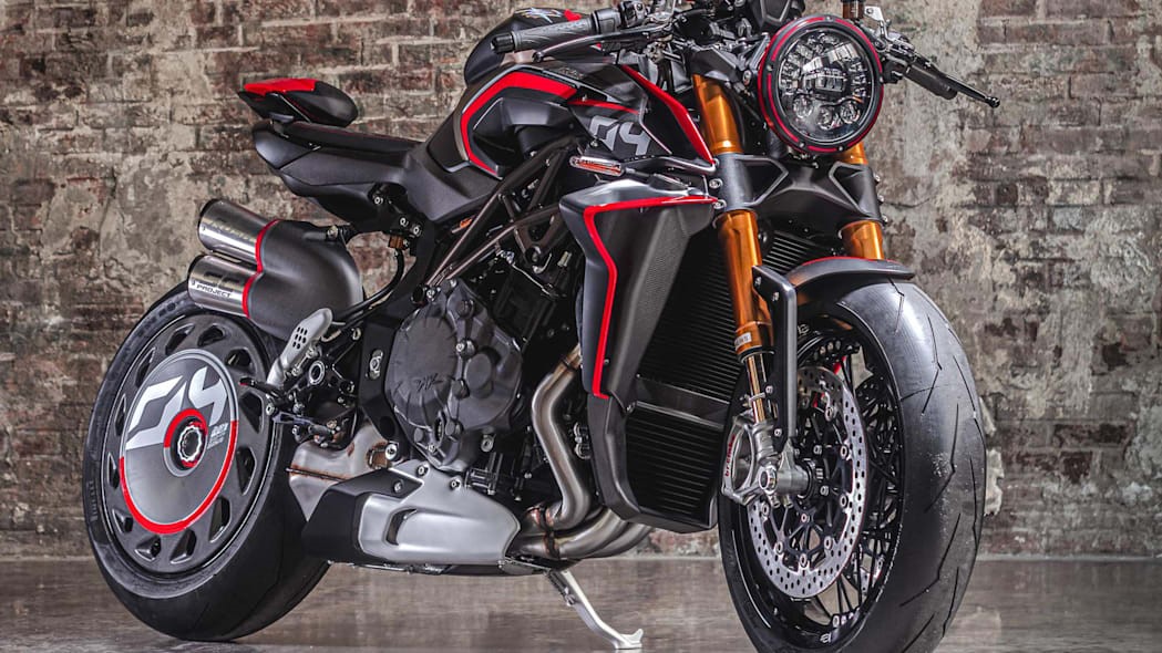 MV Agusta Rush 1000是208马力的赛车专家